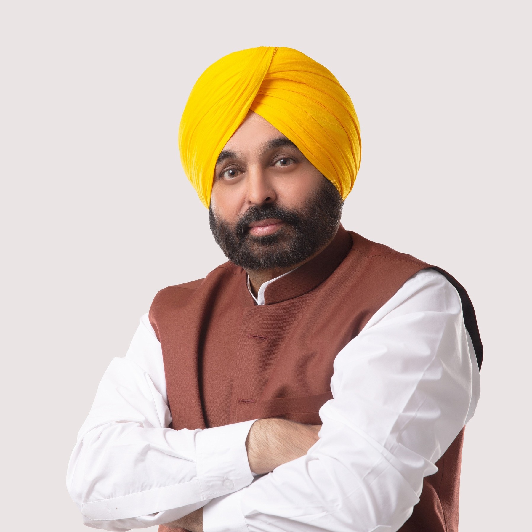 man in traditional clothes and turban